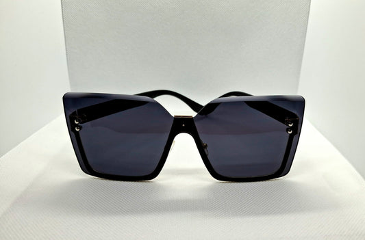 Black fashion glasses