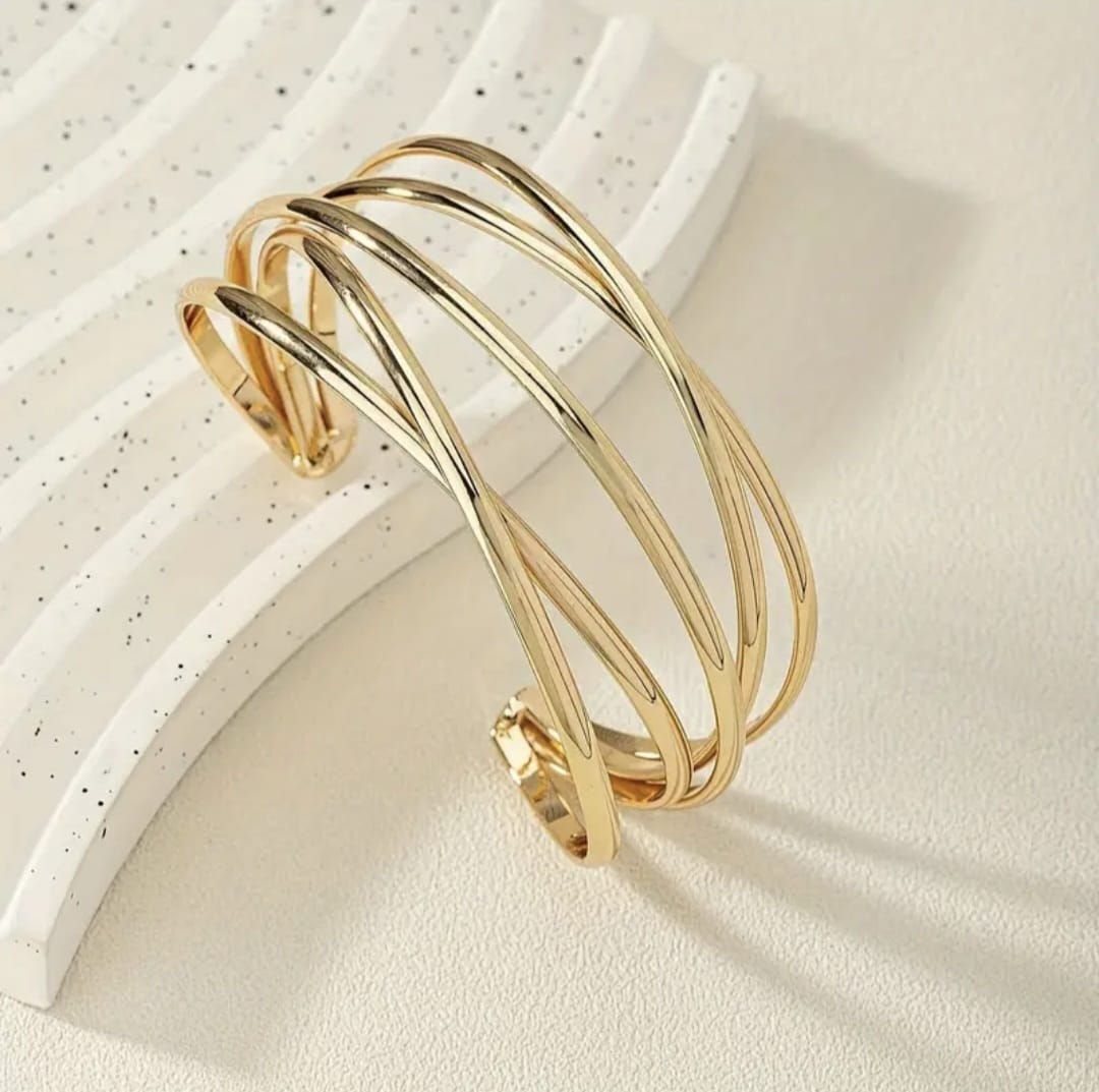 Swirl Gold Bracelet